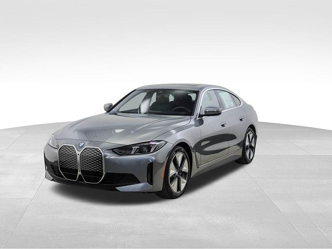 2025 BMW i4
