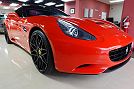 2014 Ferrari California null image 2