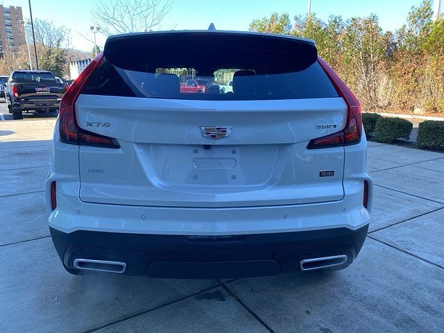 2025 Cadillac XT4