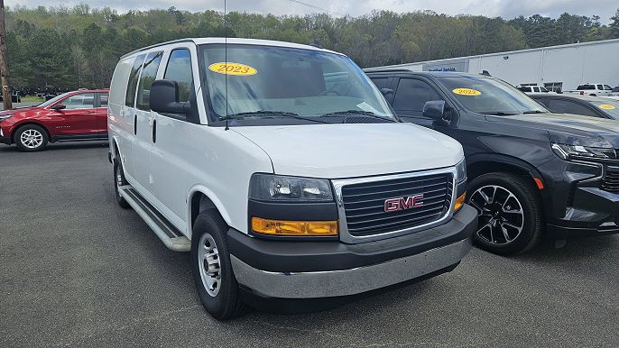 2023 GMC Savana