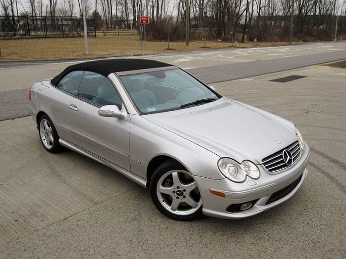 2004 Mercedes-Benz CLK