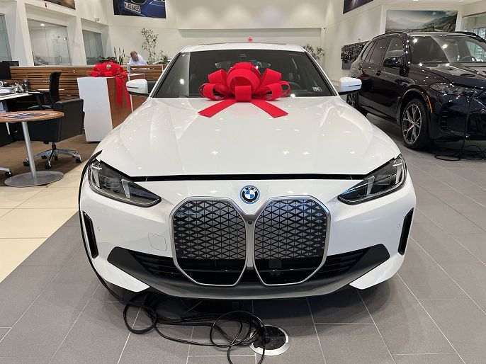 2025 BMW i4