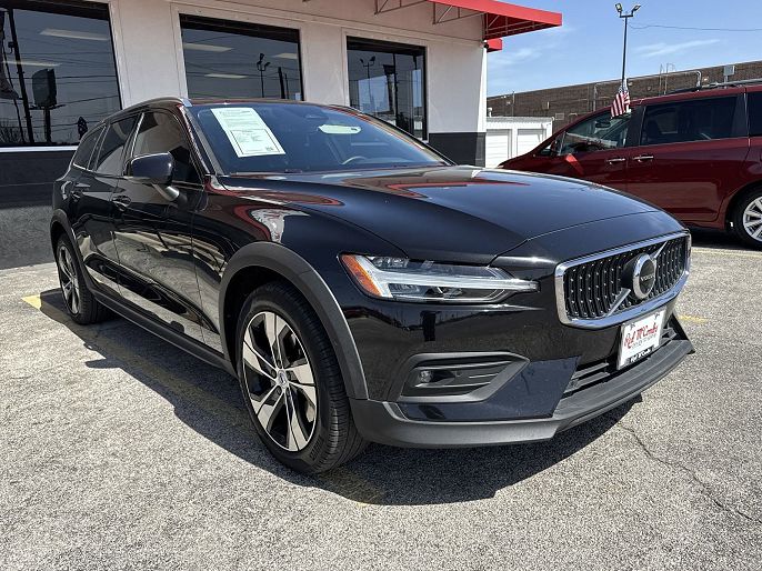 2024 Volvo V60