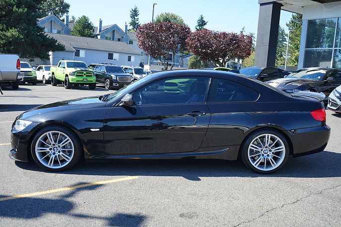 2011 BMW 3 Series