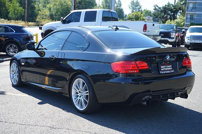 2011 BMW 3 Series