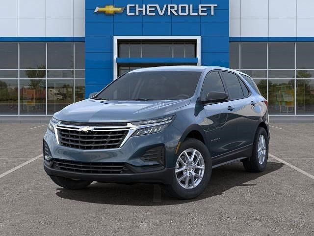 2024 Chevrolet Equinox LS image 5