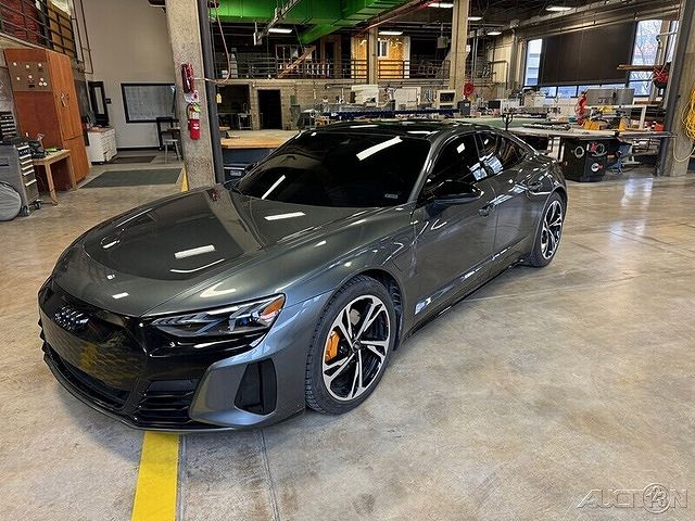 2022 Audi e-tron GT
