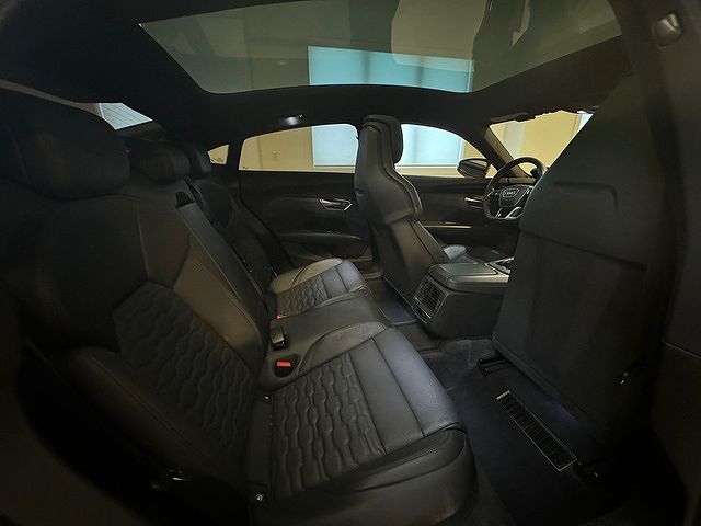 2022 Audi e-tron GT