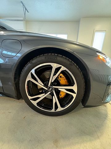 2022 Audi e-tron GT