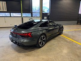 2022 Audi e-tron GT