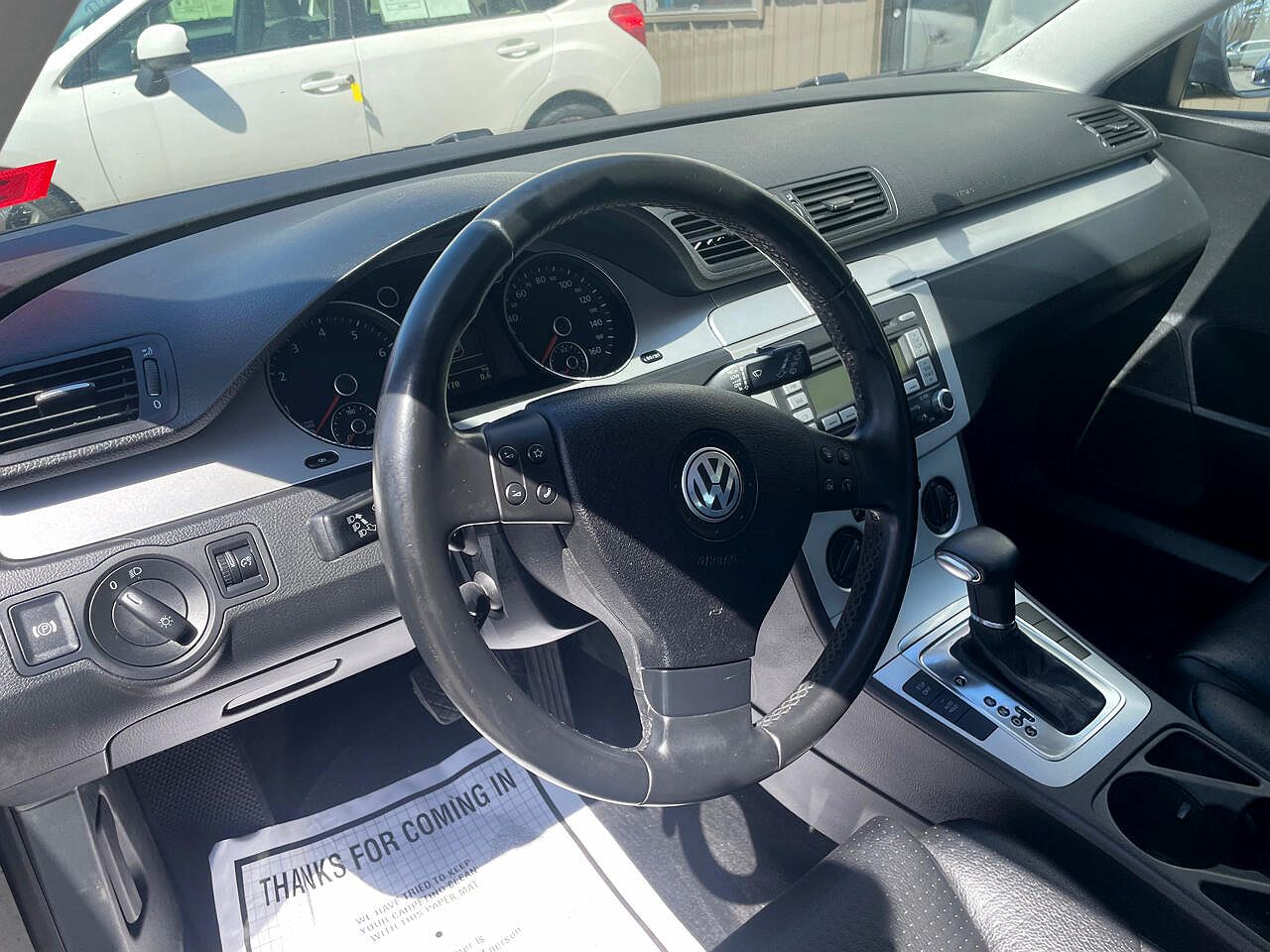 2009 Volkswagen Passat Komfort image 11