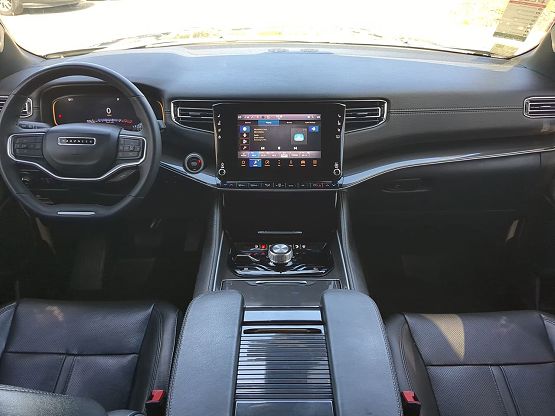 2023 Jeep Wagoneer Base photo 11