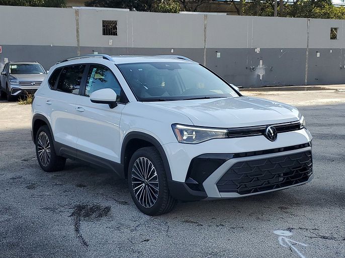 2025 Volkswagen Taos