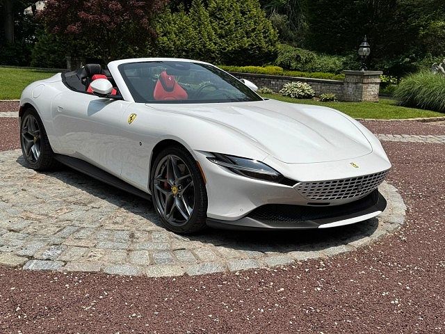 2025 Ferrari Roma
