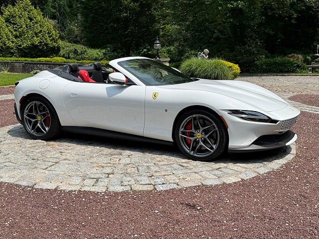 2025 Ferrari Roma