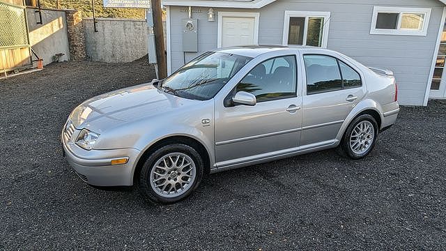 2003 Volkswagen Jetta Wolfsburg Edition image 3