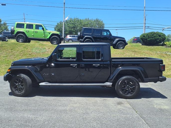 2022 Jeep Gladiator