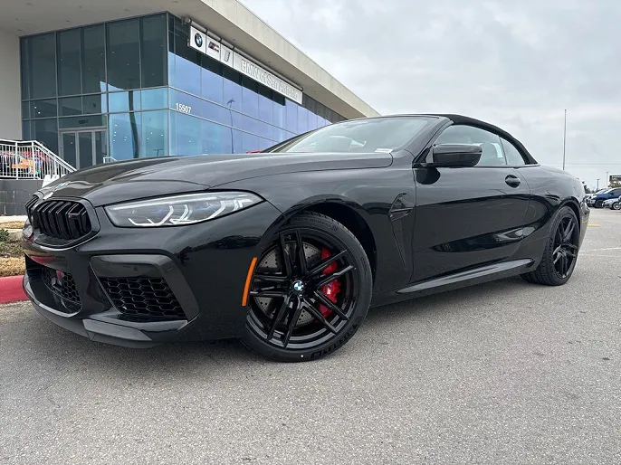 2025 BMW M8