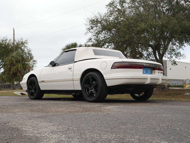 1990 Buick Reatta
