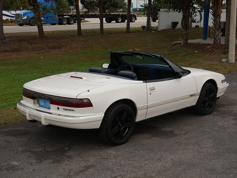 1990 Buick Reatta