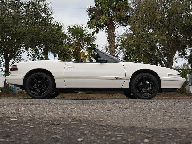 1990 Buick Reatta