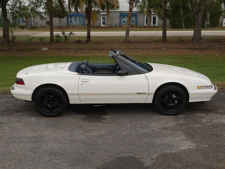 1990 Buick Reatta
