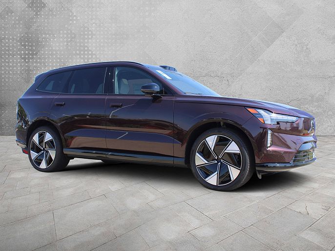 2025 Volvo EX90