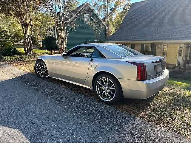 2008 Cadillac XLR