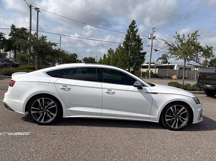 2022 Audi S5