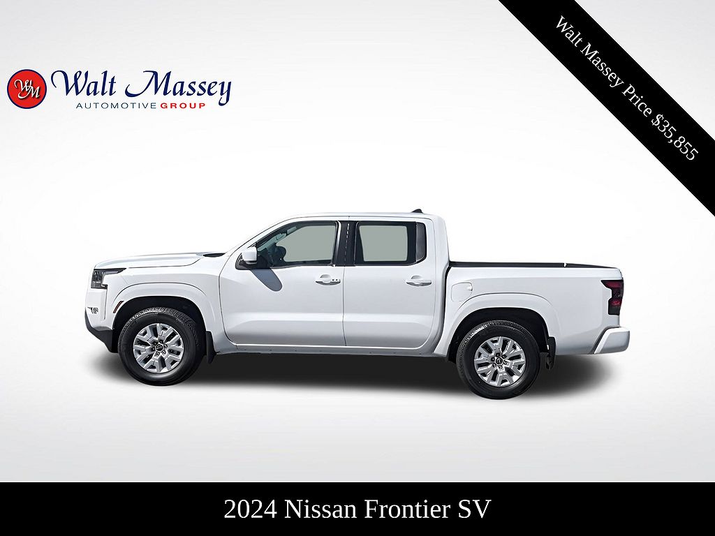 2024 Nissan Frontier SV image 3