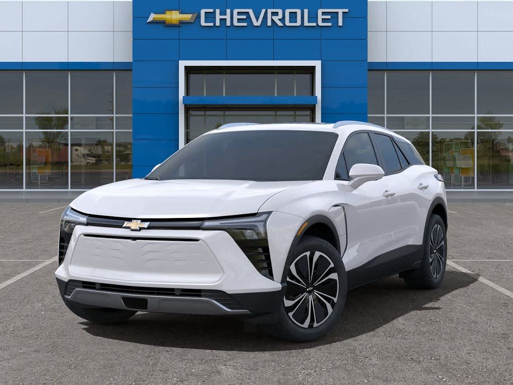 2024 Chevrolet Blazer EV 2LT image 5