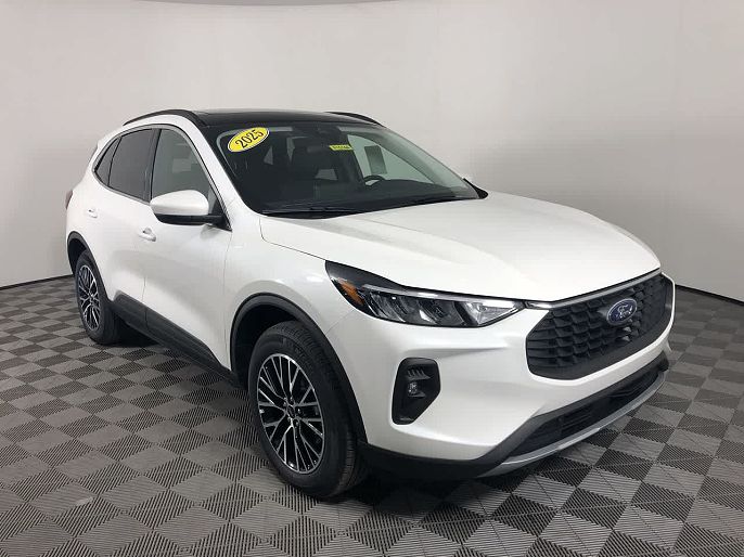 2025 Ford Escape
