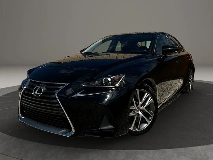 2019 Lexus IS