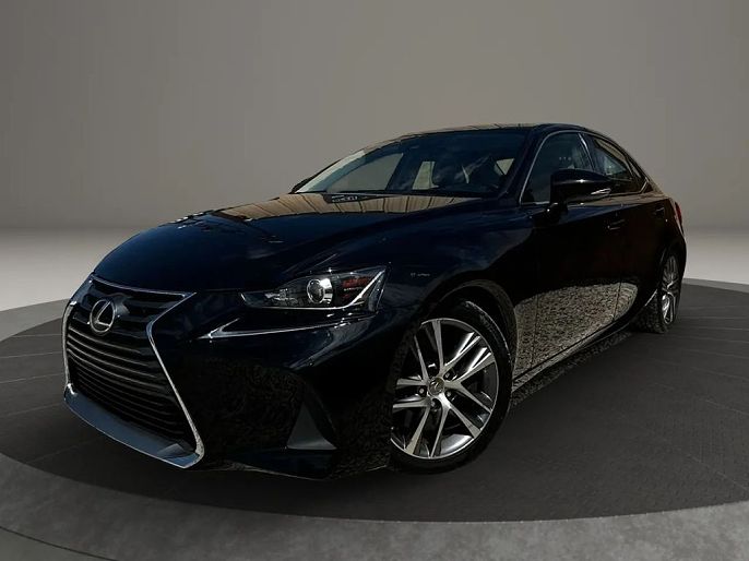 2019 Lexus IS