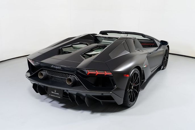 2022 Lamborghini Aventador