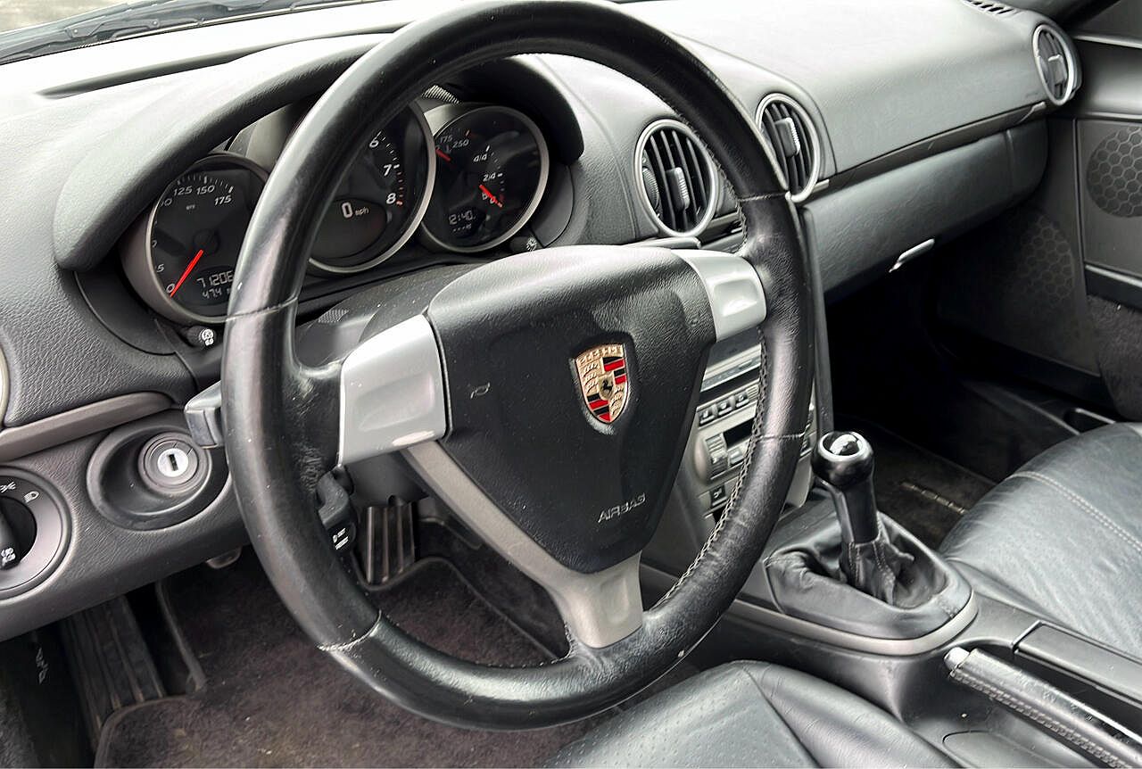 2005 Porsche Boxster Base image 13