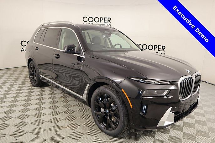 2025 BMW X7