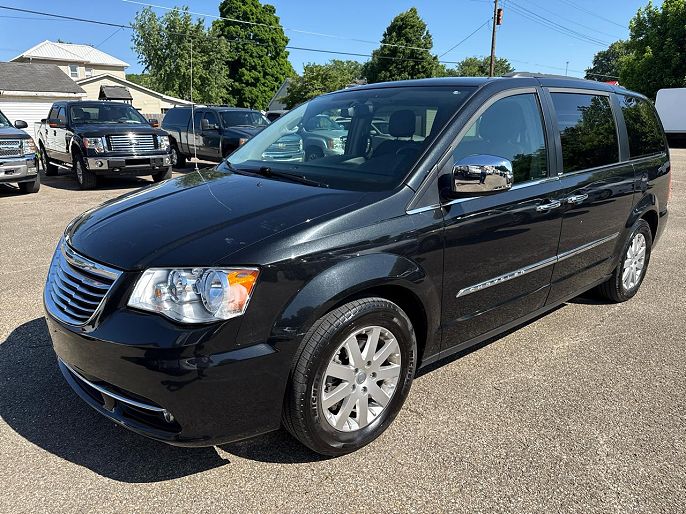 2012 Chrysler Town & Country