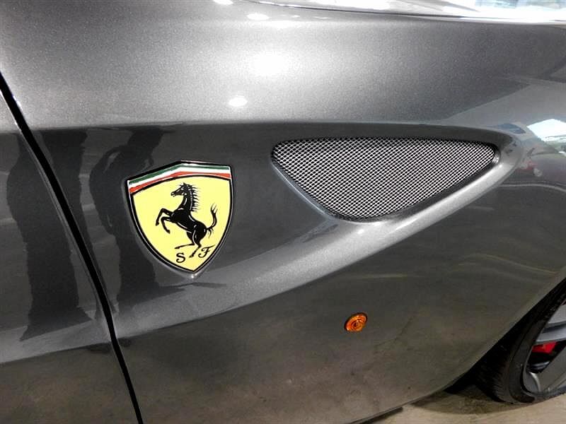 2016 Ferrari FF null image 6