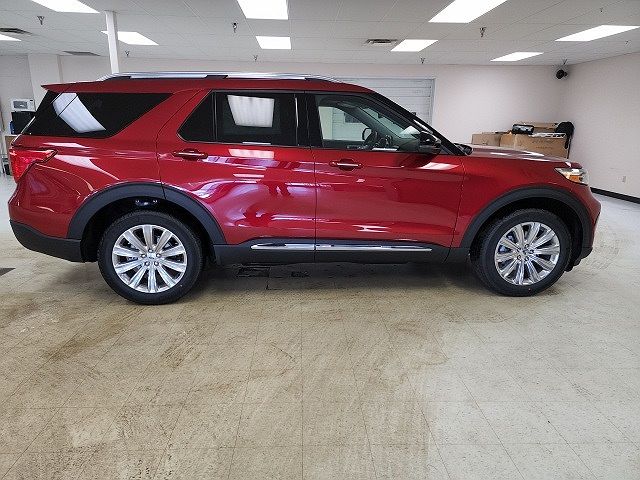 2024 Ford Explorer Limited Edition image 5