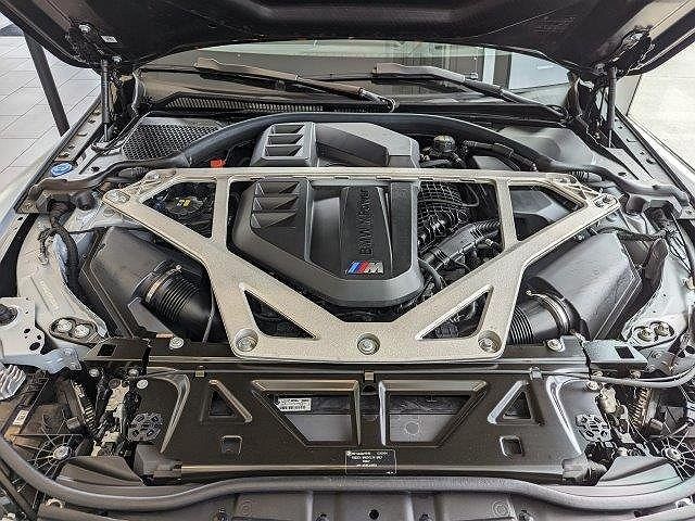 2023 BMW M4 CSL image 3