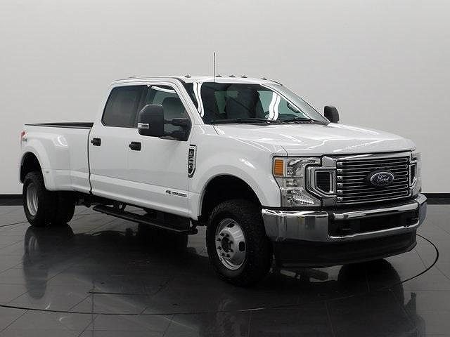 2022 Ford F-350 Limited image 0
