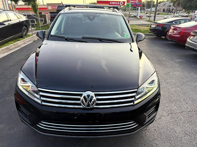 2016 Volkswagen Touareg