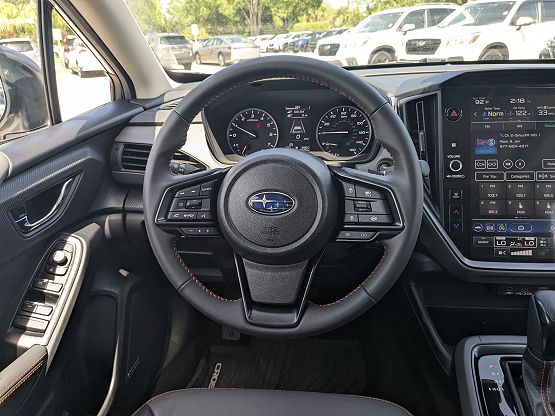 2024 Subaru Crosstrek Limited photo 2