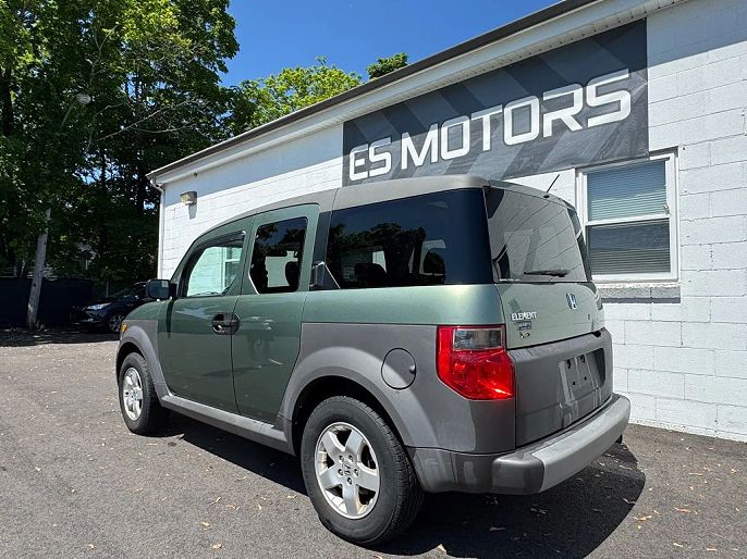 2005 Honda Element