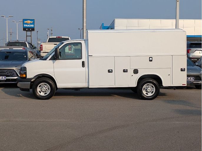 2025 Chevrolet Express