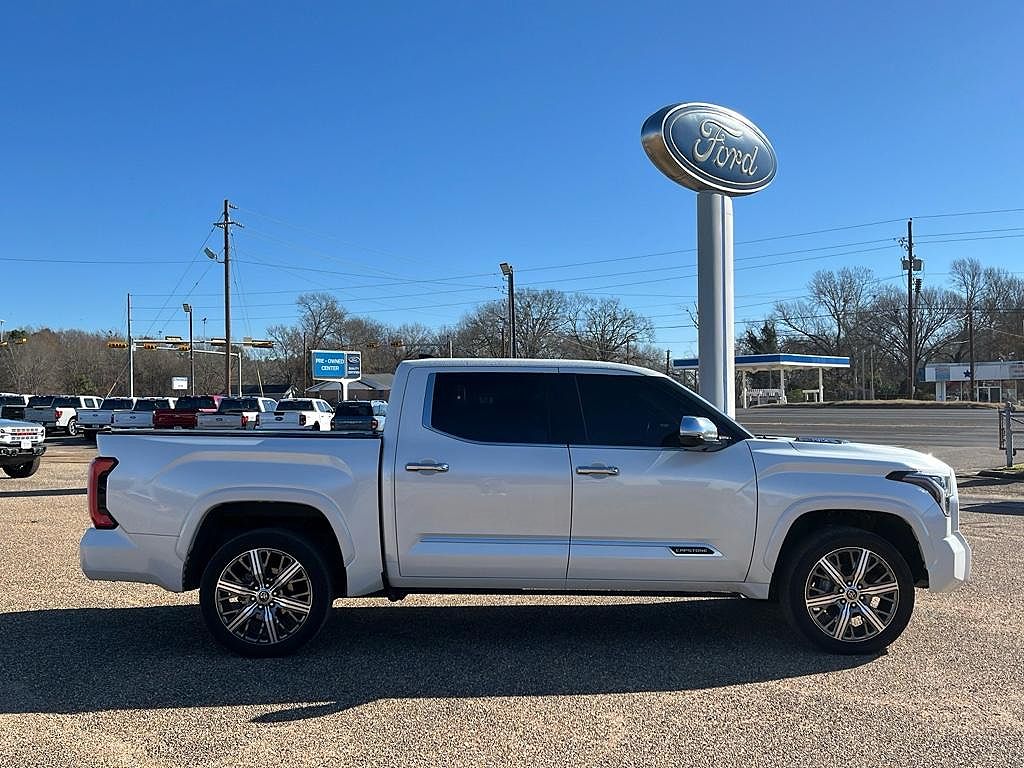 2023 Toyota Tundra
