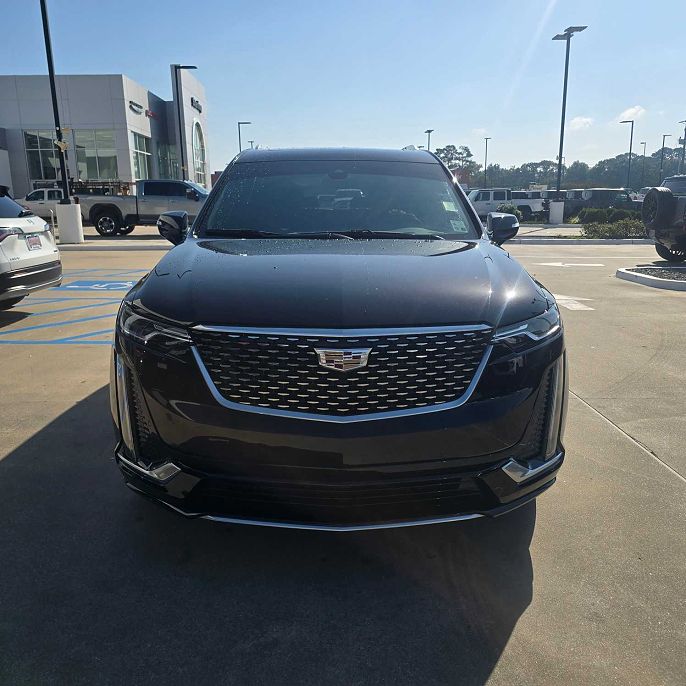 2022 Cadillac XT6