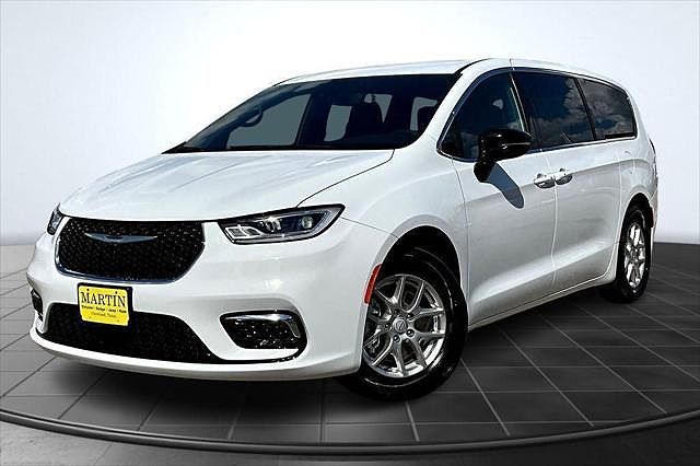 2026 Chrysler Pacifica