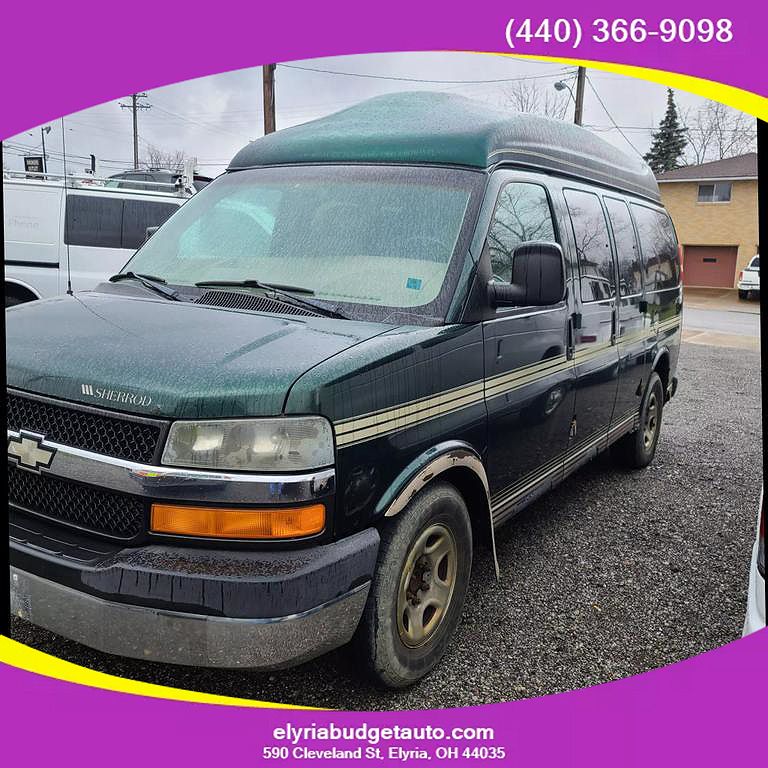 2003 Chevrolet Express 1500 image 1